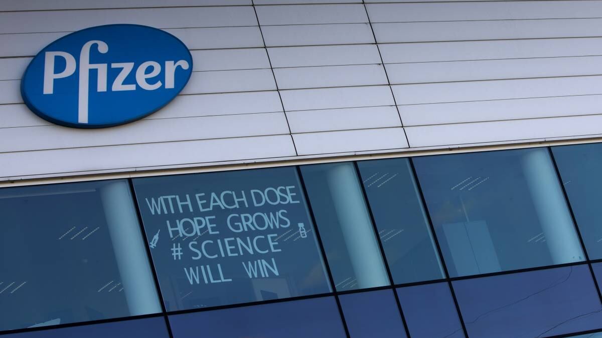 L'ad di Pfizer svela cosa ci aspetta: quanti vaccini faremo