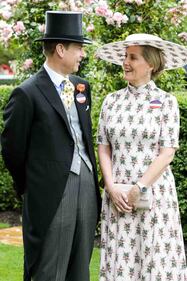 I cappelli e i look più curiosi del Royal Ascot 7