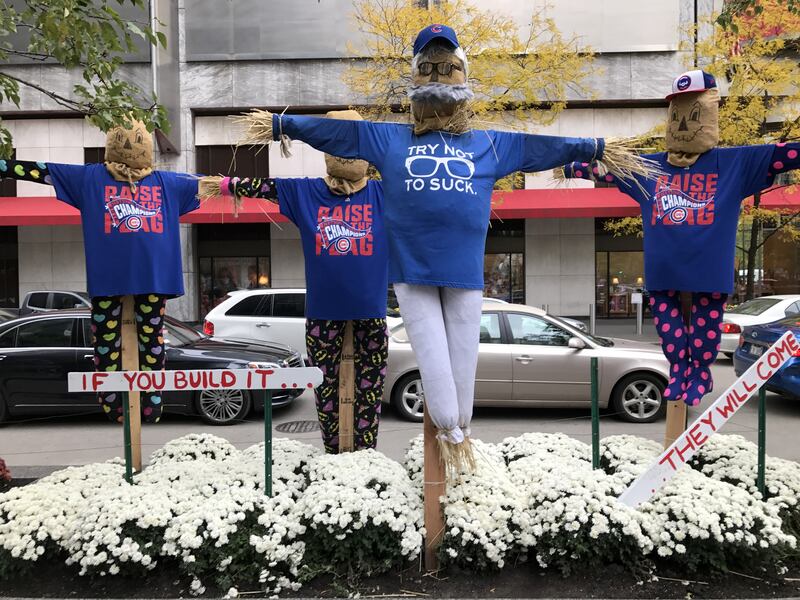 Cubs scarecrows FIeld of Dreams Wikimedia