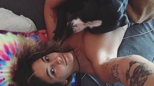 Paris Jackson in topless su Instagram 10