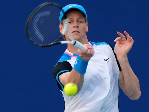 Sinner beffa Rune, ricordando Borg-McEnroe
