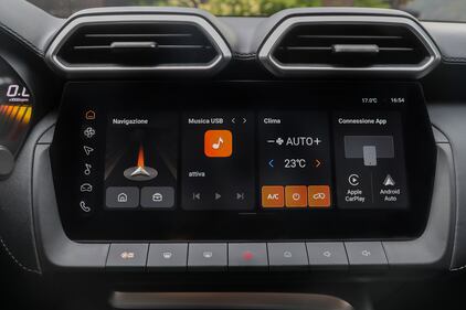 MG ZS Hybrid+: guarda tutte le foto 5