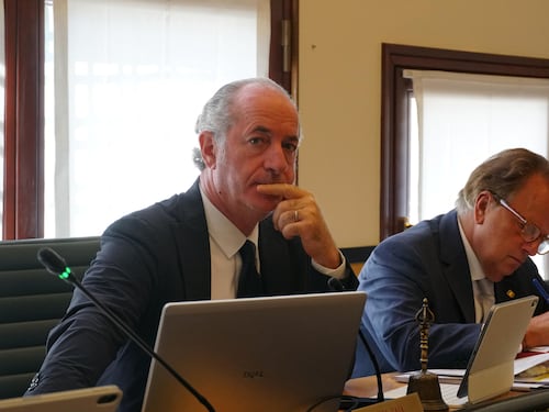 Fine vita, la legge Zaia “allontana” Palazzo Chigi e Vaticano