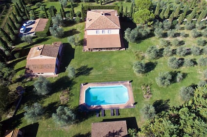 Vendesi villa di Pino Daniele 5