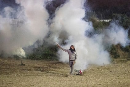 A Calais scoppia la rivolta nella "giungla" 2
