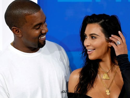 Kim Kardashian, 45 mila dollari alla mamma surrogata del quarto figlio