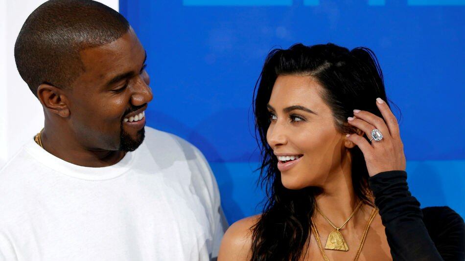 Kim Kardashian, 45 mila dollari alla mamma surrogata del quarto figlio