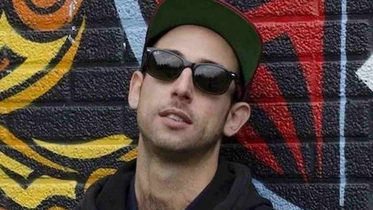 Girava con la droga nei pantaloni: arrestato il rapper Mr Melt