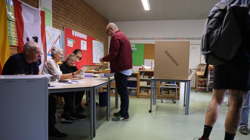 Germania, in Meclemburgo-Pomerania AfD in testa con il 38%, la sinistra radicale vince a Berlino. Merz: “Disastro”