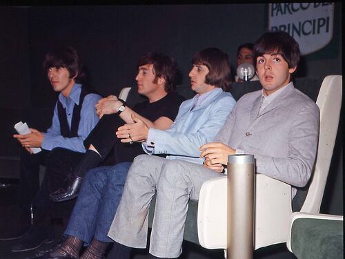 I Beatles e quel concerto a Roma finito prima per il cappello rubato a John Lennon