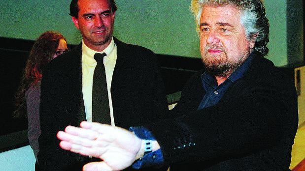 De Magistris spara sui suoi «Grillo non sarà mai premier Idv? È pieno di mele marce»