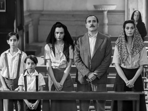 "C'è ancora domani". Cortellesi omaggia le donne di ieri e di oggi