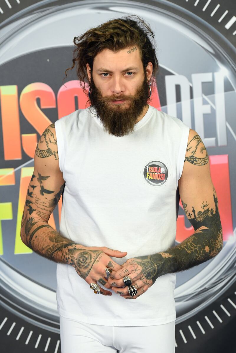 Isola dei Famosi 2017, cast e conduzione 3