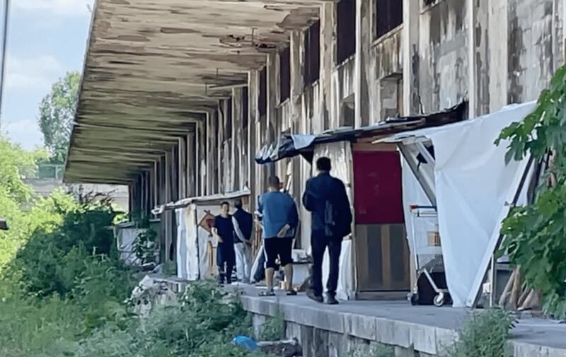 Baraccopoli Milano - Scalo Farini 8