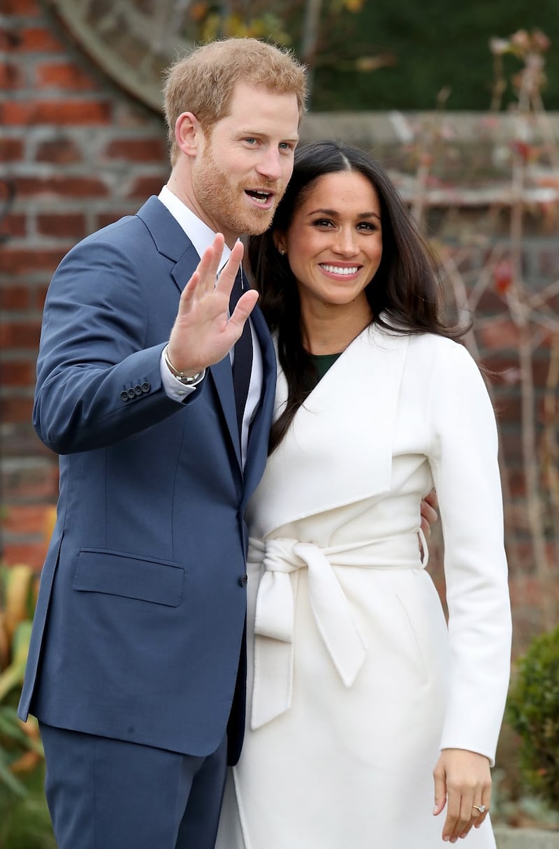 Kensington Palace, Harry e Meghan annunciano il loro fidanzamento 16