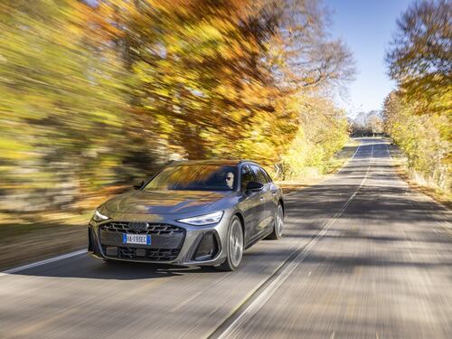 Audi A6 e-hybrid, la nuova plug-in: l'autonomia in EV supera i 100 km