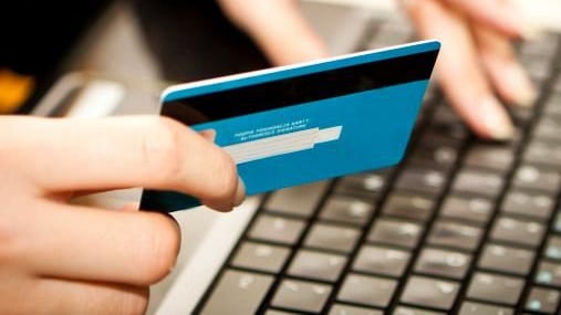 Carta di credito, attenzione al plafond: come funziona il limite di spesa e come gestirlo