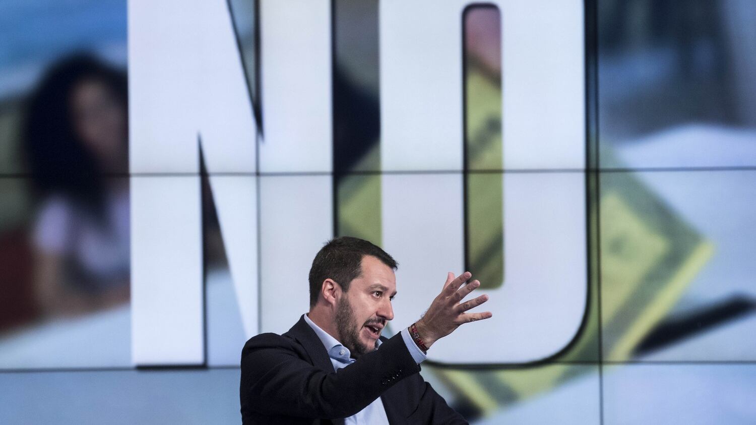 Referendum, Salvini contro i bogli: "Non facciamoci fregare"