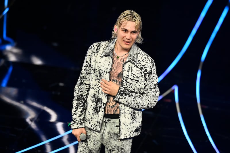 Sanremo 2024: ecco il look della prima serata del Festival de Il Tre 6