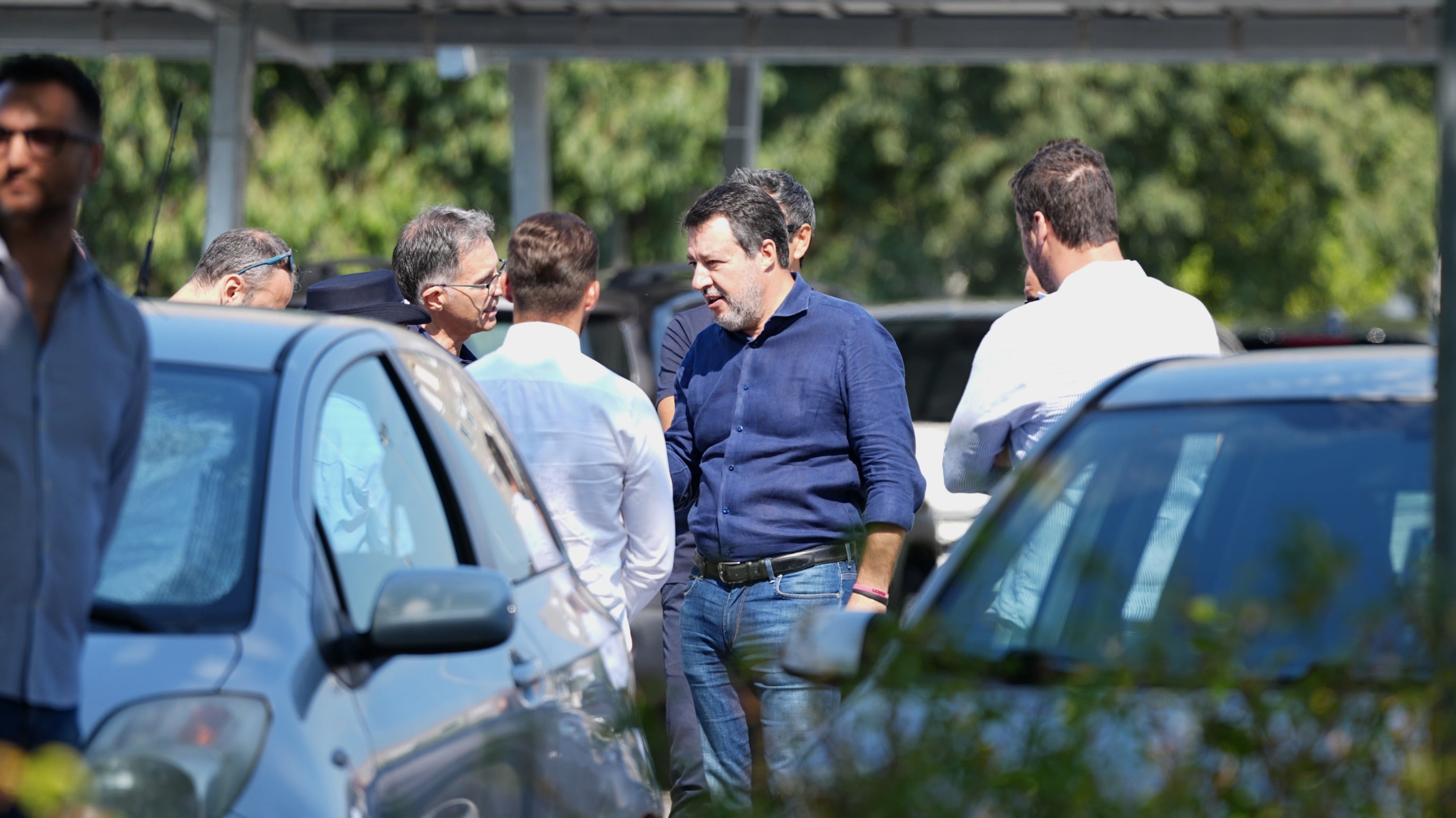 Salvini da Roggero a Bollate: "Mattarella sceglierà liberamente per la grazia. Orgoglioso di candidarlo con la Lega"
