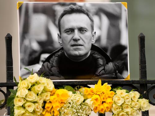 Lo scambio di detenuti e Navalny quasi libero. "Poi Putin cambiò idea"