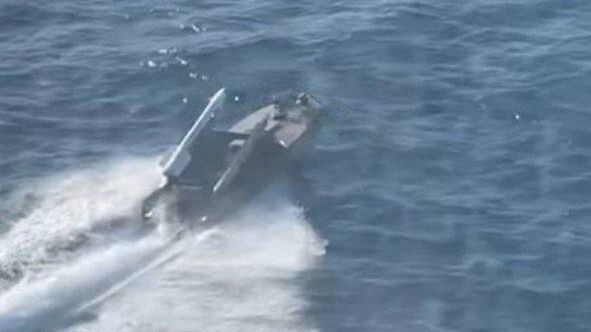 Drone navale ucraino abbatte un elicottero russo: è la prima volta