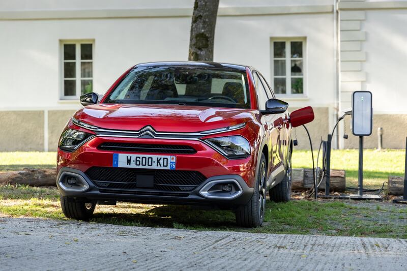 Citroen e-C4X