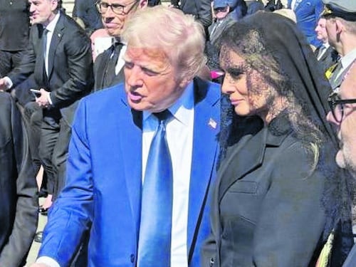 Donald, blu acceso. Melania tacco 12. Volodymyr mai in giacca, reali perfetti
