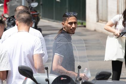 Pena dimezzata per Baby Gang: in appello pena ridotta a 2 anni e 9 mesi, l'arrivo in tribunale 3