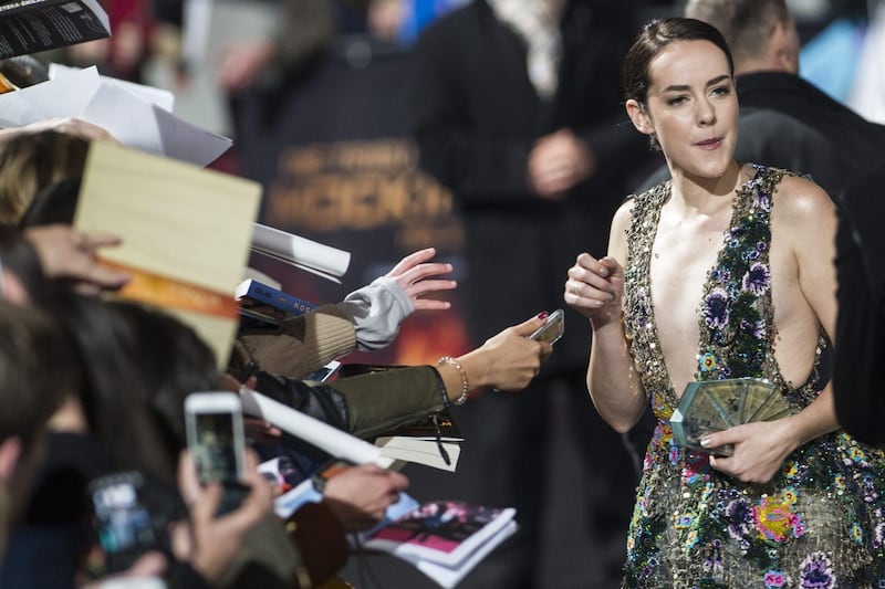 Hunger Games: protagoniste senza reggiseno a Berlino 20