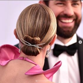 Il vestito "vagina" di Emily Blunt 6
