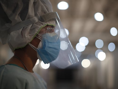 Allarmismi, percentuali, dati. La falsa narrazione del virus