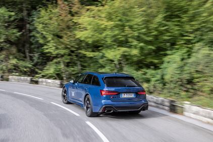 Audi RS6 Performance 2023: guarda la gallery del primo contatto 7