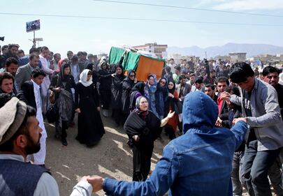 I funerali a Kabul della donna uccisa 6