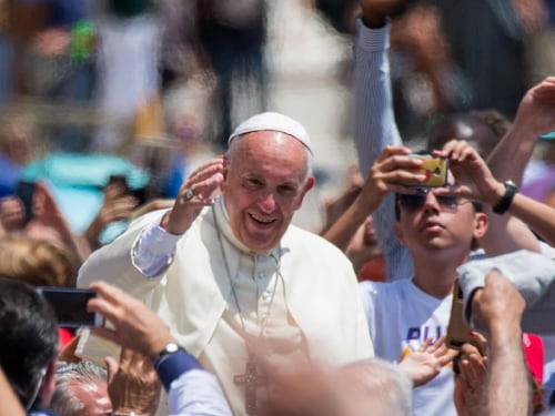 Tutte le donne di Papa Francesco. Ecco chi lavora in Vaticano