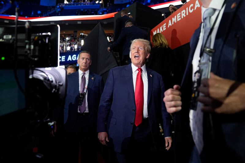 Donald Trump accolto come un re alla convention di Milwaukee 1
