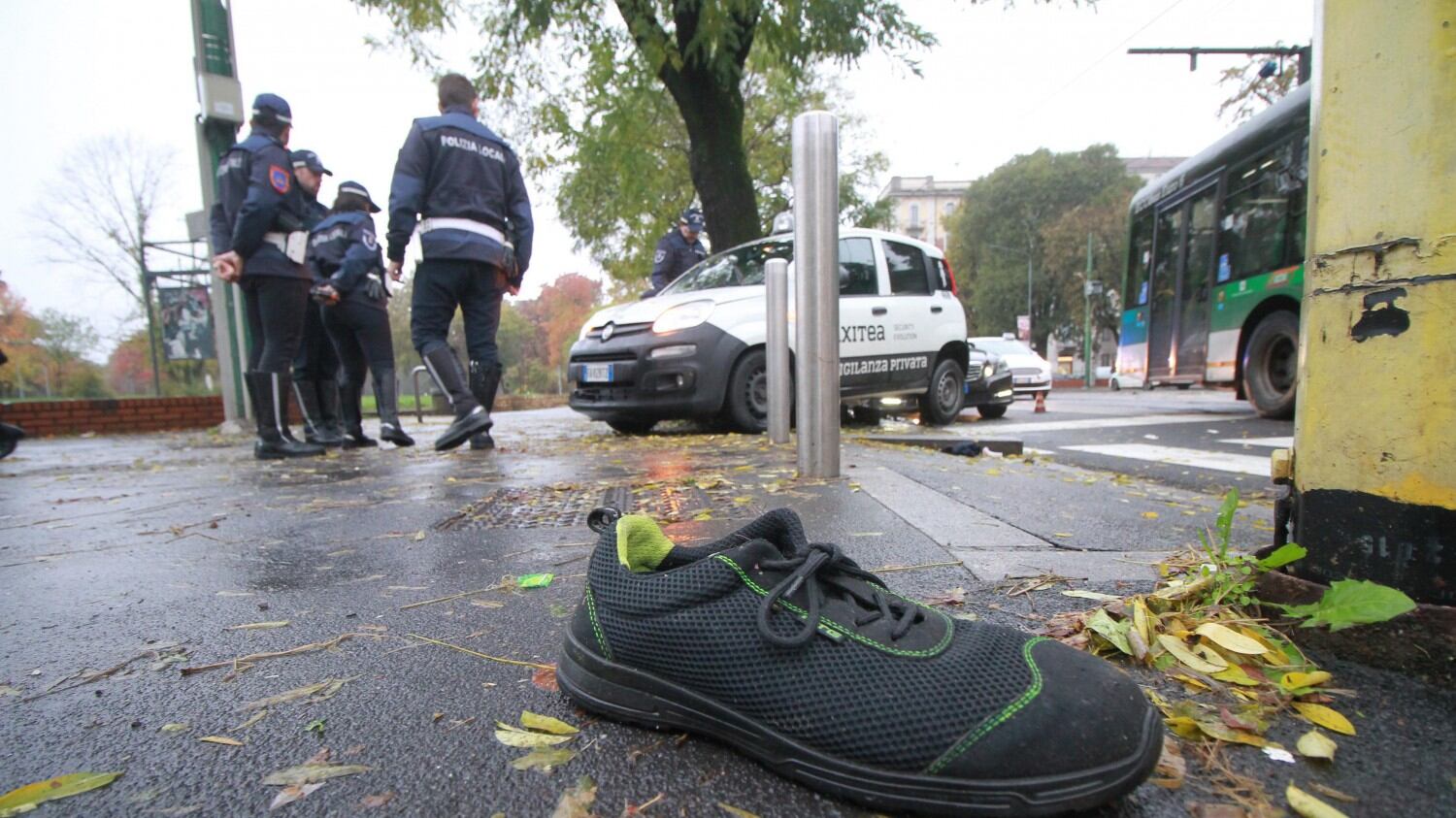 Vigilante travolge e uccide un centauro. Poi per il rimorso si spara e muore