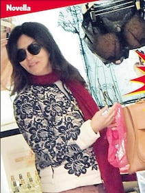 Sexy acquisti di Sabrina Ferilli: spunta lo slip rosa 2