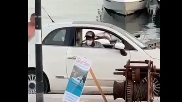 Lampedusa, migrante compie un furto e viene messo in fuga