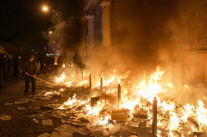 Almeno 25 morti negli scontri in Ucraina 3