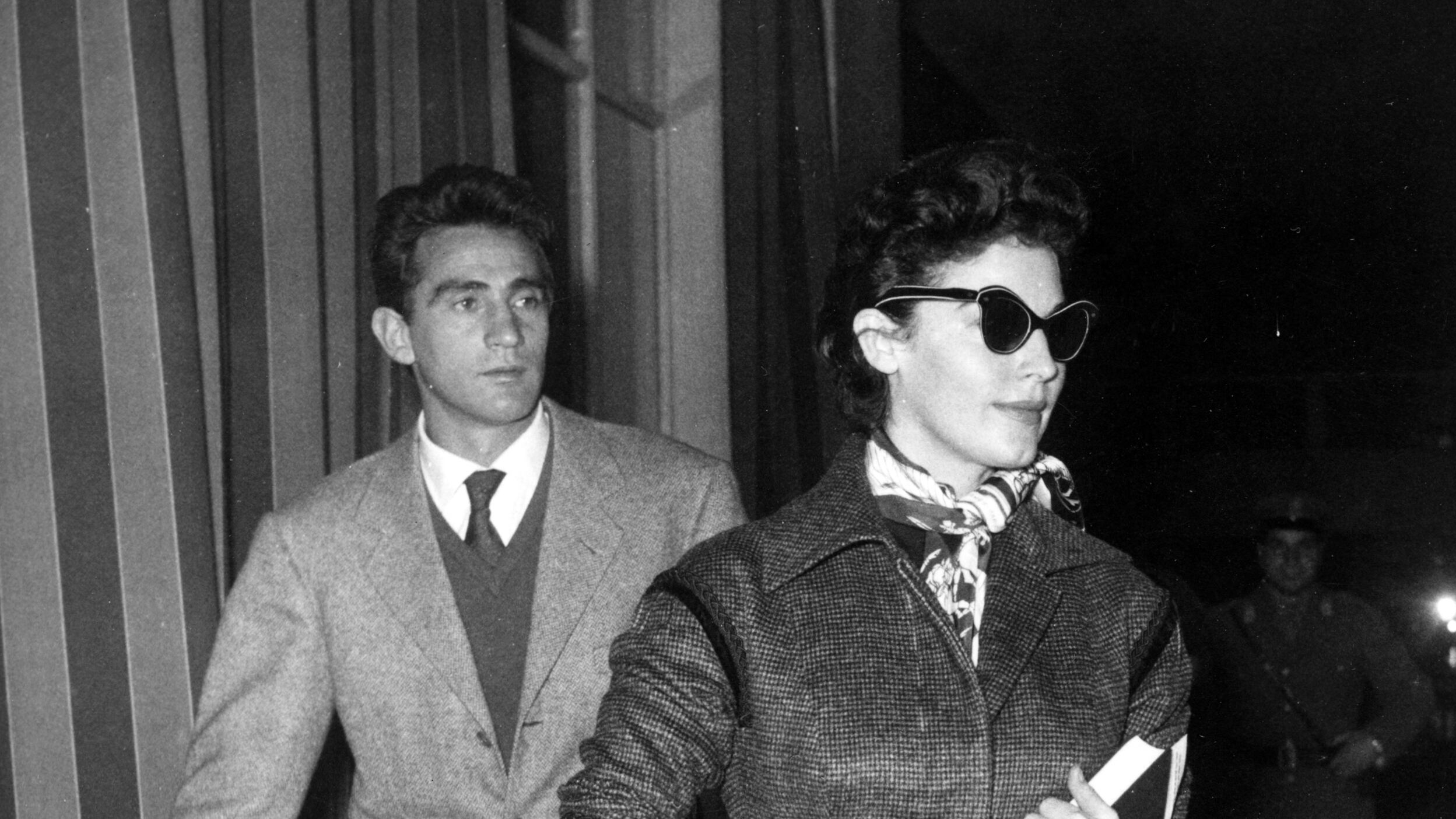 La passione, i bar di via Veneto e i paparazzi. Con Walter Chiari e Ava Gardner è nata la Dolce Vita