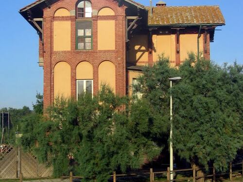 L'ultima ideona: rifugiati nei caselli idraulici