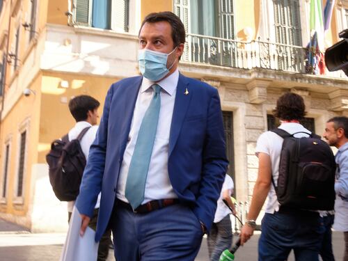 Salvini sfida Letta con una lettera. Ma il Pd va in tilt