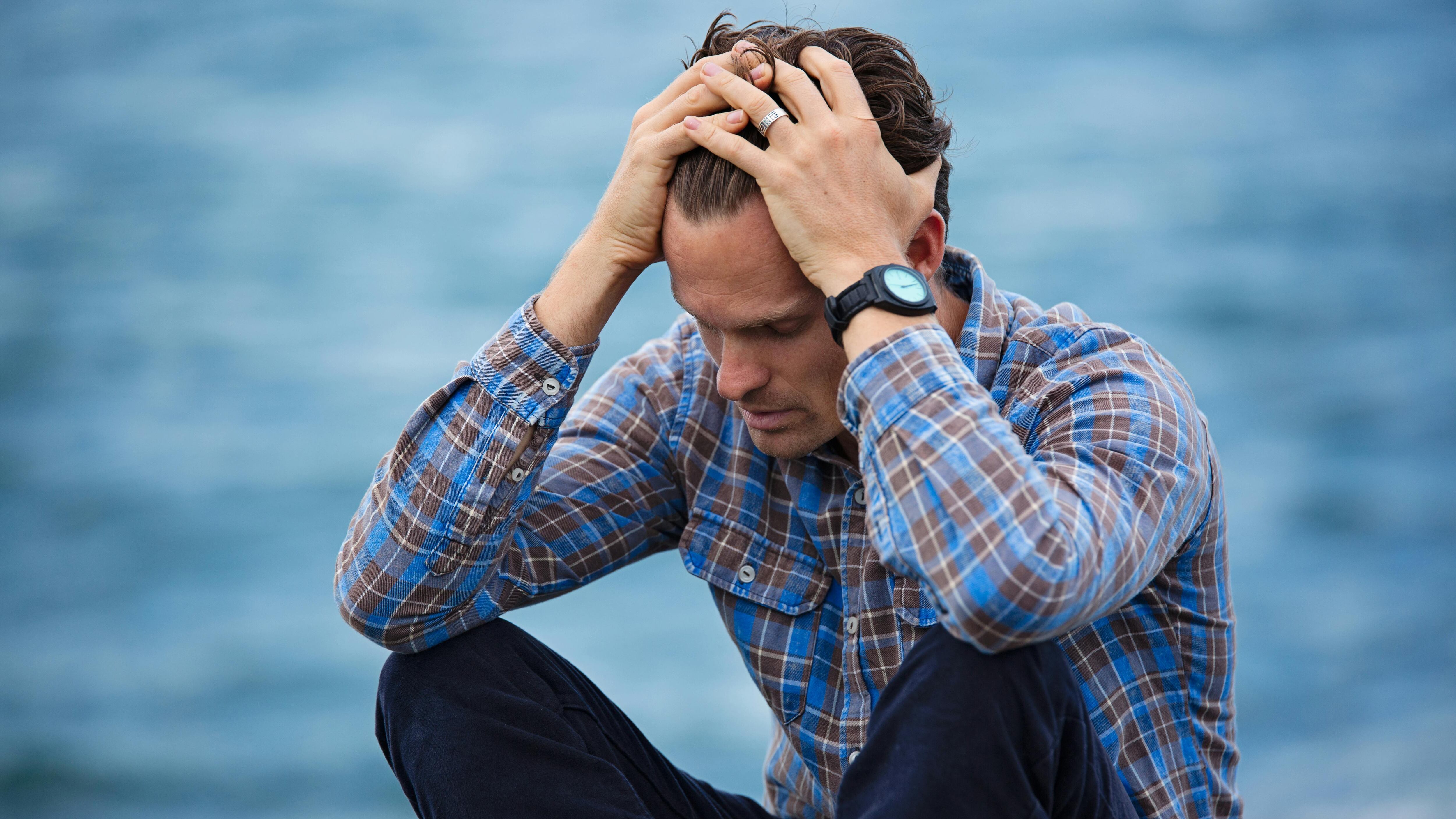 "Sindrome da rientro", quando il ritorno alla quotidianità ci deprime: come affrontare la depressione post vacanze