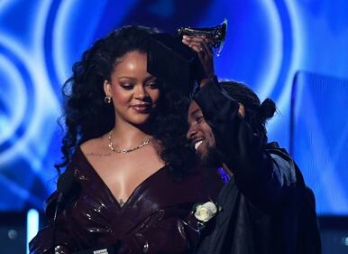Grammy 2018: gli abiti più sexy 5