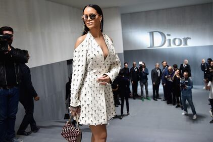 Rihanna alla sfilata di Christian Dior 11