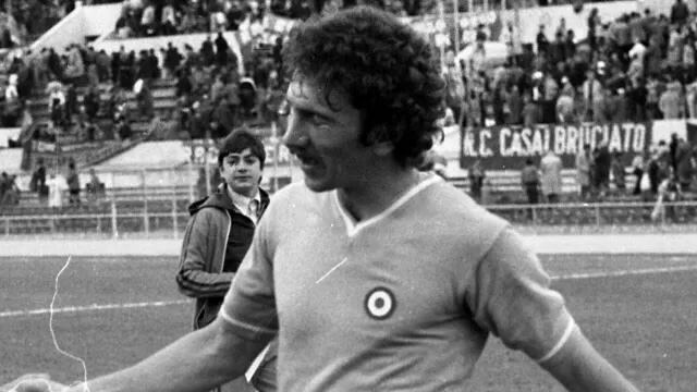 Addio a Savoldi, da idolo del popolo di un calcio umano a Mister 2 miliardi