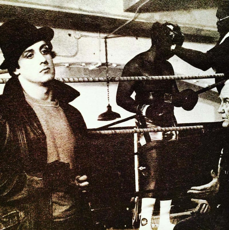 Sylvester Stallone nelle foto di scena di Rocky 16