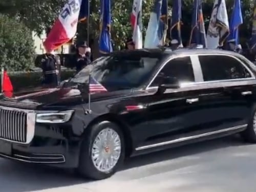 Xi porta la “bestia” Hongqi N701 negli Usa: cosa sappiamo della super auto del presidente cinese