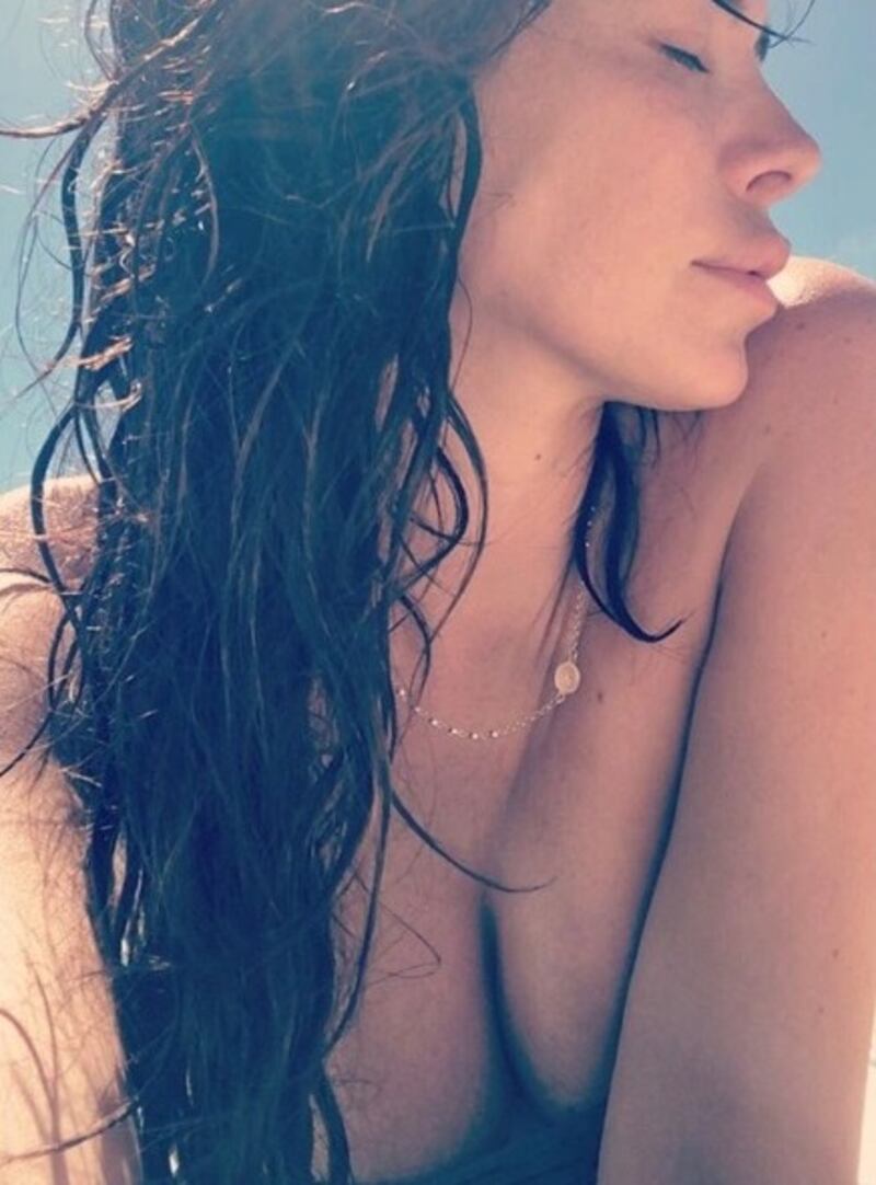 Aida Yespica sexy alle Bahamas 3